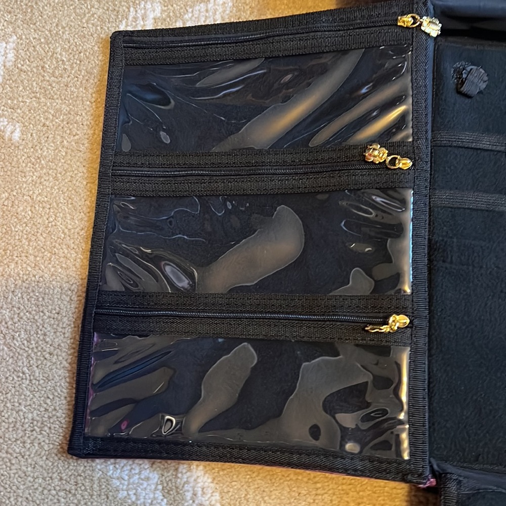 Jewelry Case - Storage Case - Picture 4 of 11